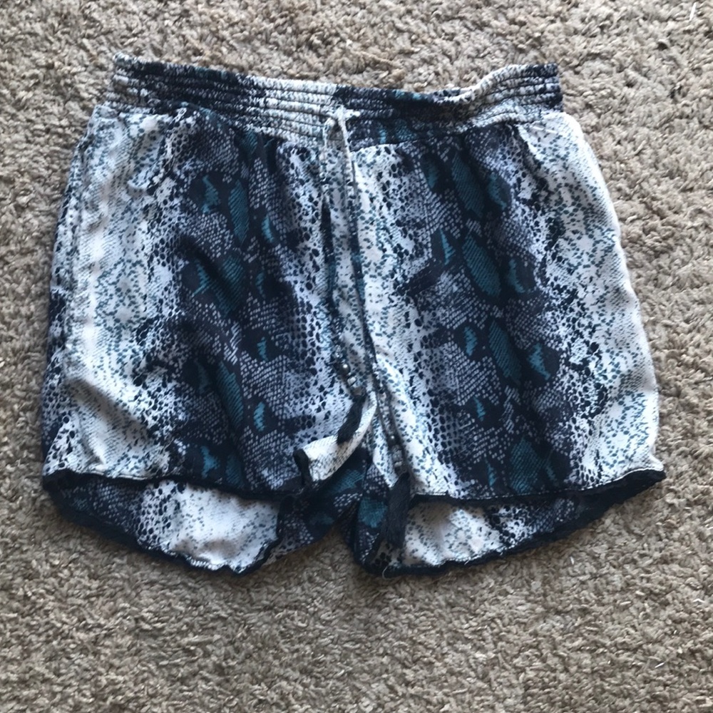 Lucy Tie Waist Snakeskin pattern shorts